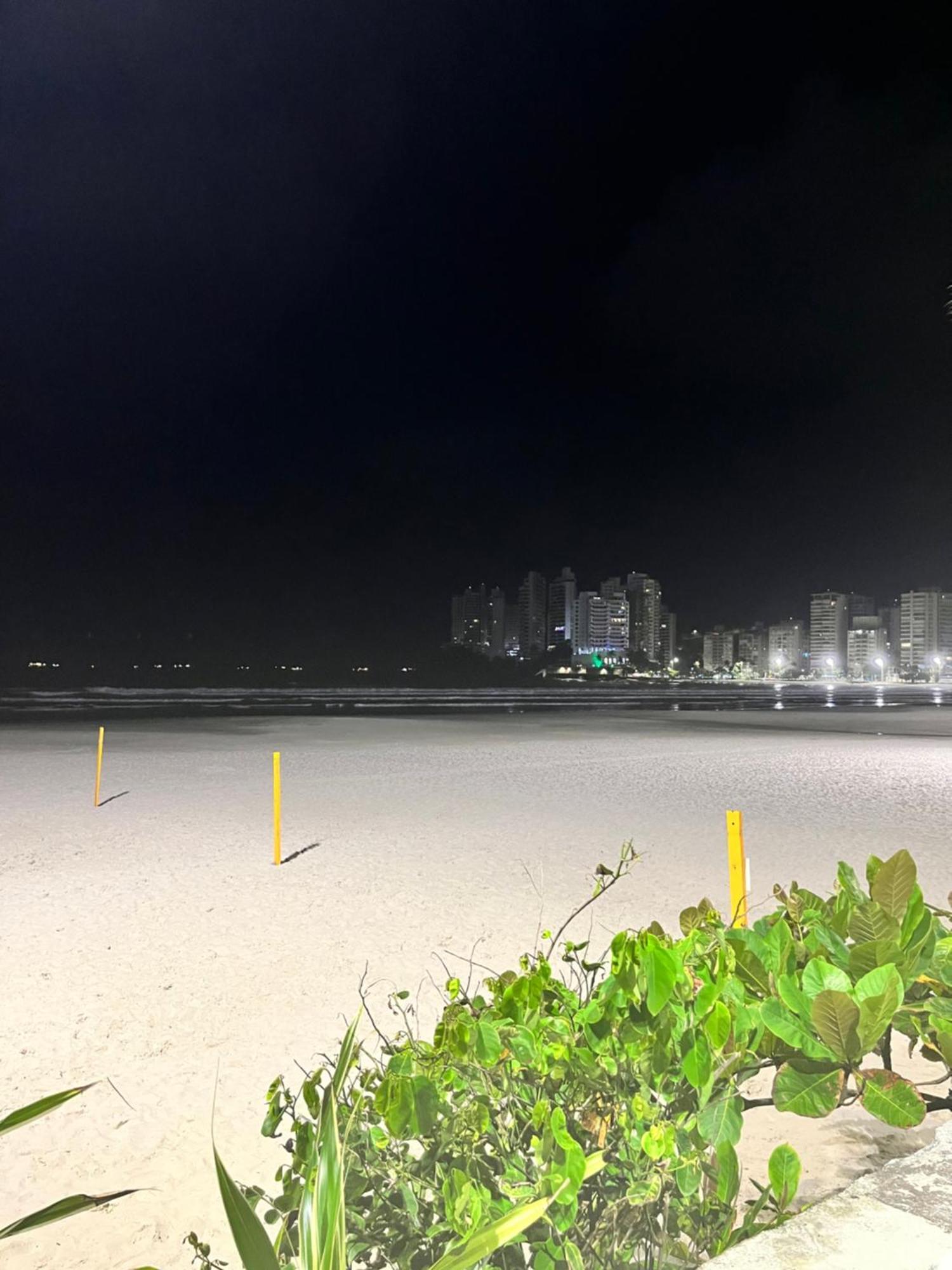 Guaruja - Praia Das Asturias Beira-Mar Eksteriør billede